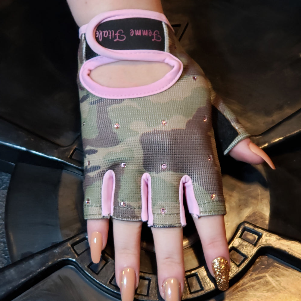 
                  
                    Load image into Gallery viewer, Camo and Pink Femme Fitale Fitness Swarovski Crystal Embellished Fitness Gloves
                  
                